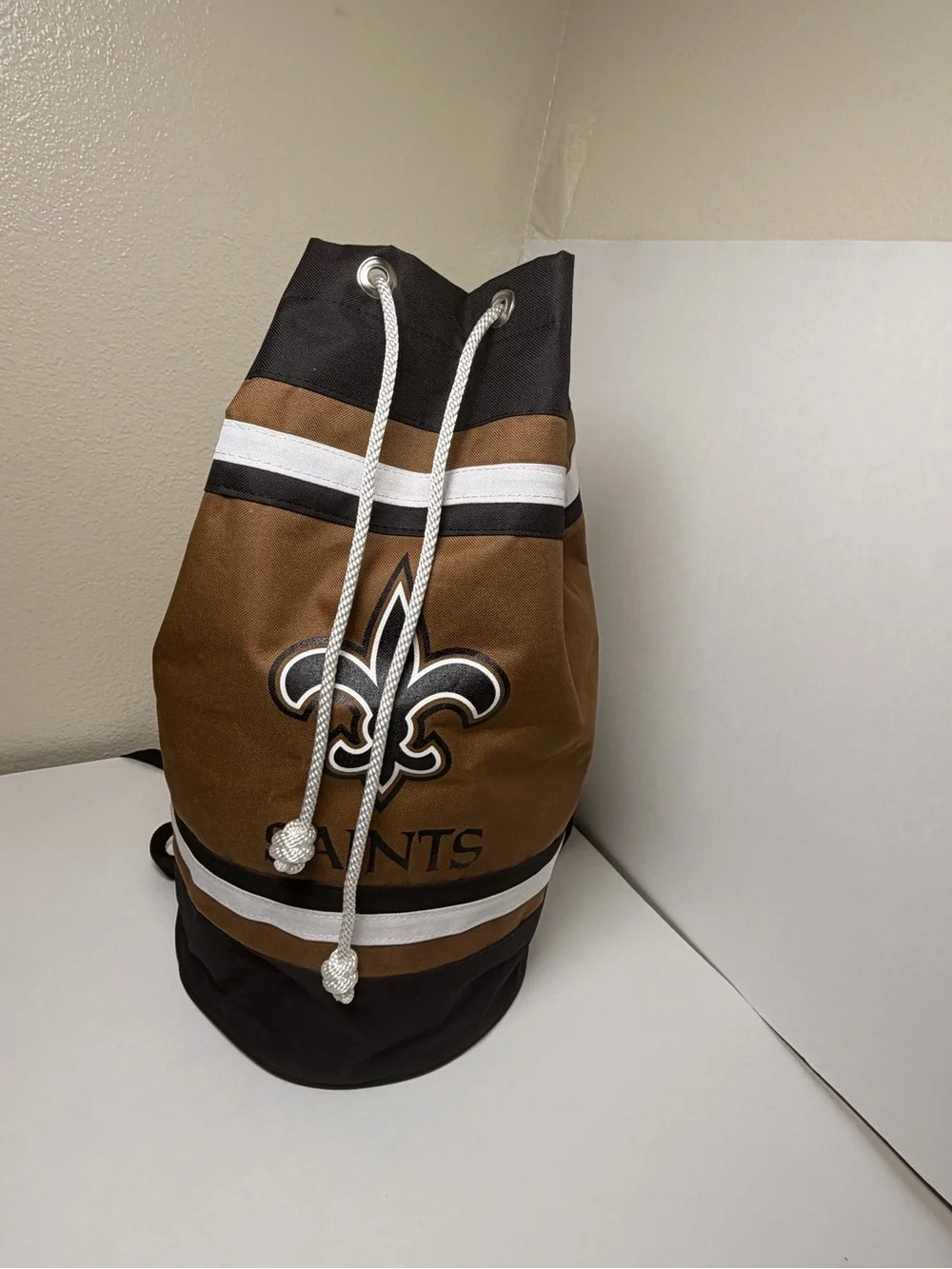 Drawstring Backpack Bag - Black & Brown Team Logo